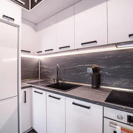Sea Garden Heaven 2br With Free Parking Lägenhet Varna
