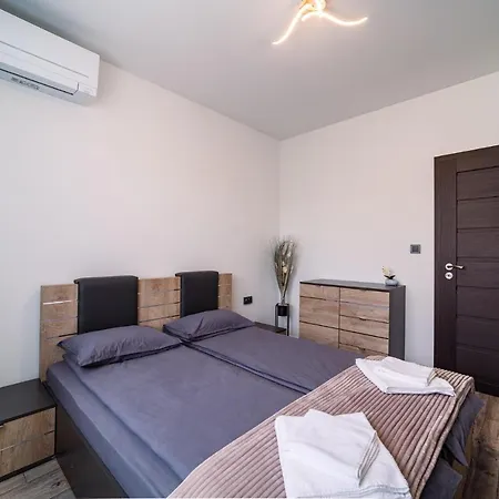 Sea Garden Heaven 2br With Free Parking Lägenhet Varna