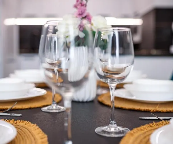 Sea Garden Heaven 2br With Free Parking *