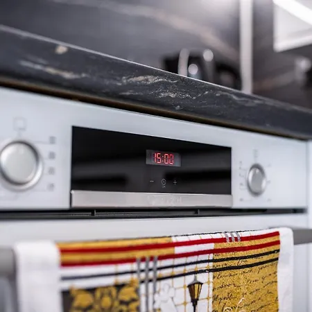 Sea Garden Heaven 2br With Free Parking * ヴァルナ