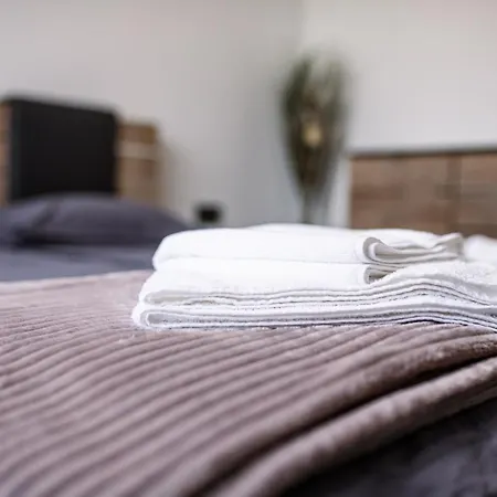 Sea Garden Heaven 2br With Free Parking Warna