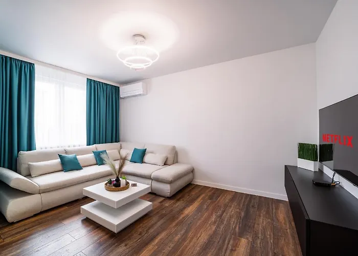 Sea Garden Heaven 2br With Free Parking * Warna